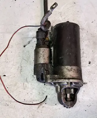 Audi A6 S6 C6 4F Starter motor 0001109258
