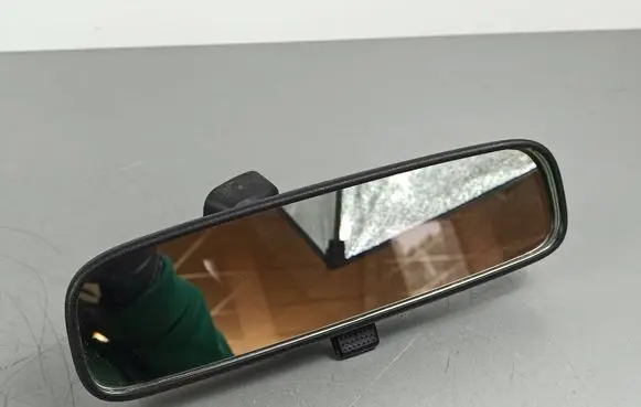 Mitsubishi Outlander IV Rear view mirror (interior)