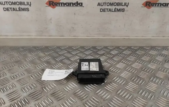 Opel Vectra C Door control unit/module 13170177