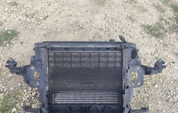 Mini Cooper Countryman R60 Radiator set 0130303027 X4395002