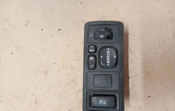 Toyota Corolla E140 E150 Wing mirror switch 183575