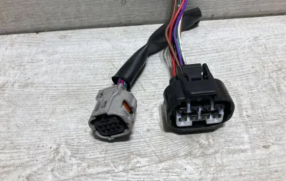 Mitsubishi Outlander Headlight/headlamp wiring loom/harness 