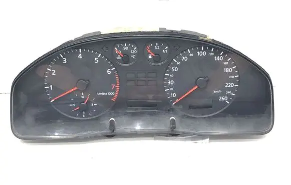 Speedometer (instrument cluster)
