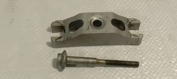 Fuel Injector clamp holder