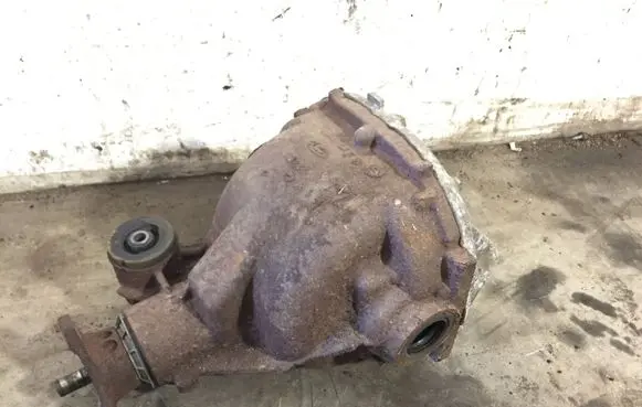 Jaguar S-Type Rear differential 331809E11 562A