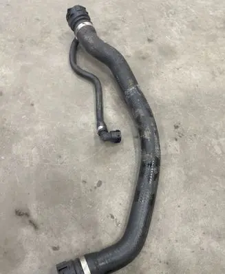 BMW 5 E60 E61 Engine coolant pipe/hose 7787449 305924