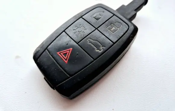 Ignition key/card