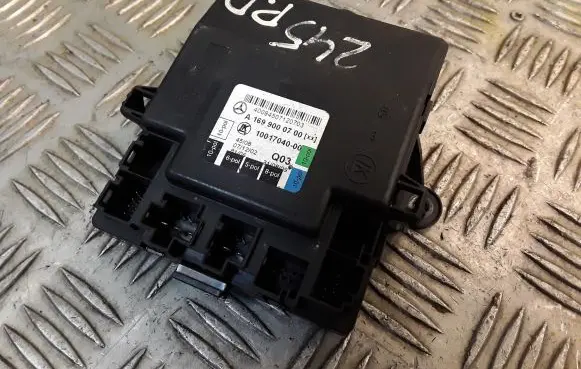 Mercedes-Benz B W245 Door control unit/module 1699000700 A1699000700