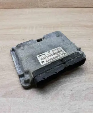 Opel Astra G Engine control unit/module ECU 24417167 0281010267