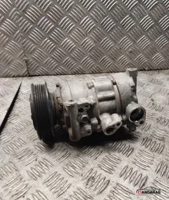 Audi A5 8T 8F Air conditioning (A/C) compressor (pump) 8t0260805e