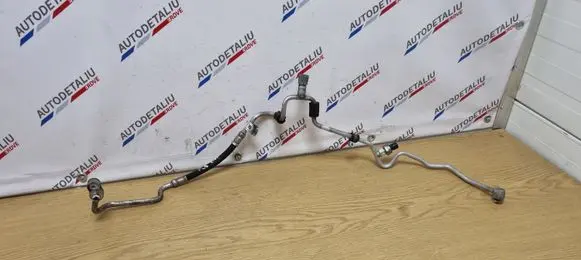 BMW 2 F45 Air conditioning (A/C) pipe/hose 6805432