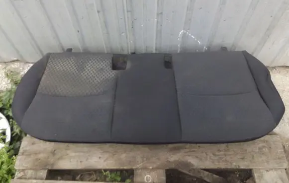 Mitsubishi Space Star Second row seats 