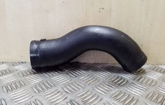 Toyota Verso Intercooler hose/pipe