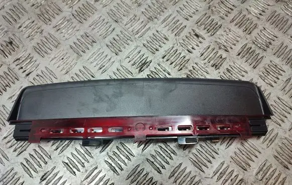 BMW 5 F10 F11 Third/center stoplight 7230799 7230801