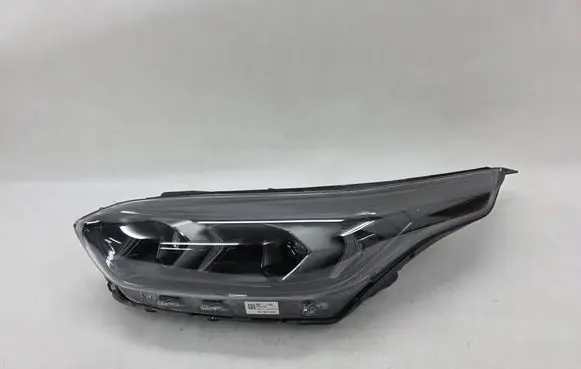 KIA Ceed Headlight/headlamp 92101J7500