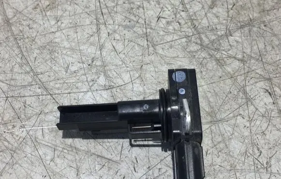 Toyota Yaris Mass air flow meter 222040V020 VN1974005380 07U11