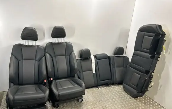 Subaru Outback (BT) Seat set 
