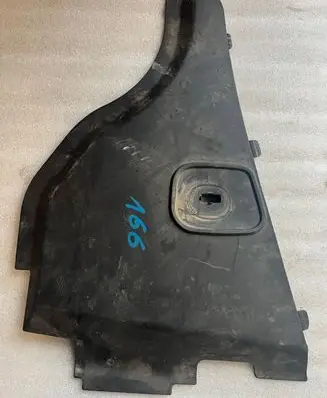 Mercedes-Benz ML W166 Wiper trim A1668310098