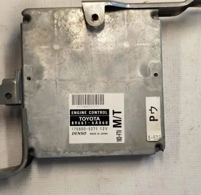 Toyota Land Cruiser (J120) Engine control unit/module 896616A060