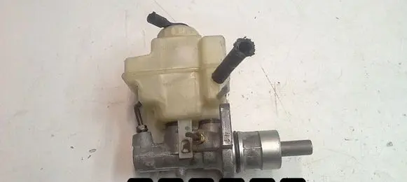 BMW 5 E39 Master brake cylinder 
