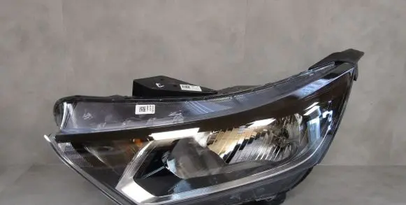 Hyundai i20 (BC3 BI3) Headlight/headlamp 92101Q0050 01070499900010