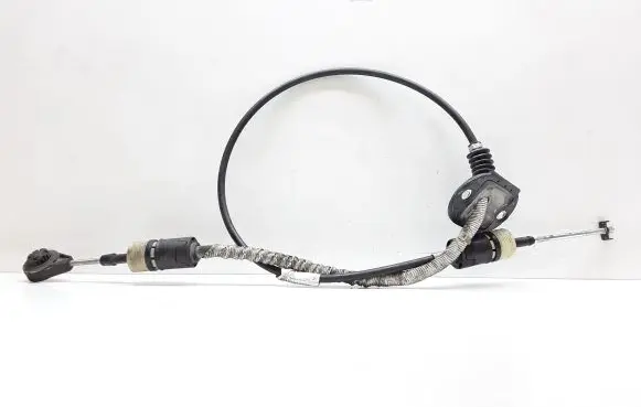 Volvo V60 Gear shift cable linkage