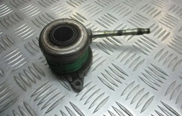 Mitsubishi Carisma Clutch slave cylinder 510001090
