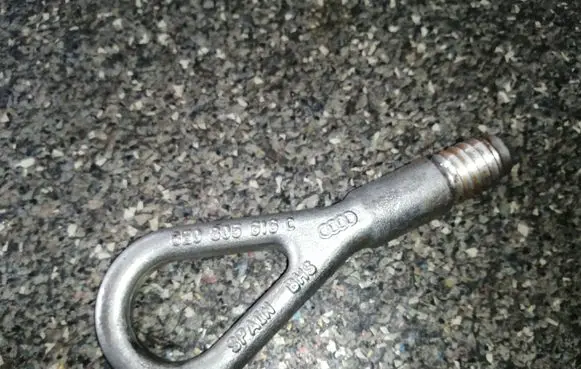 Towing hook eye