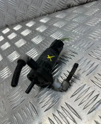Skoda Octavia Mk3 (5E) Windscreen/windshield washer pump 1K0955651 1K6955651 311265994