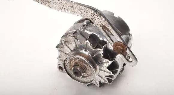 Ford Mustang I Generator/alternator 