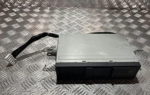 Toyota Land Cruiser (J120) CD/DVD changer 86270-60080