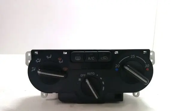 Subaru Impreza II Climate control unit 72311FE050 3B60134700