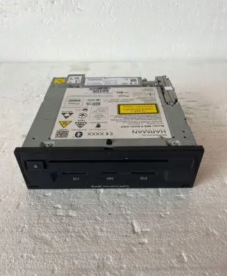 Audi Q7 4M Navigation unit CD/DVD player 4M0035044D