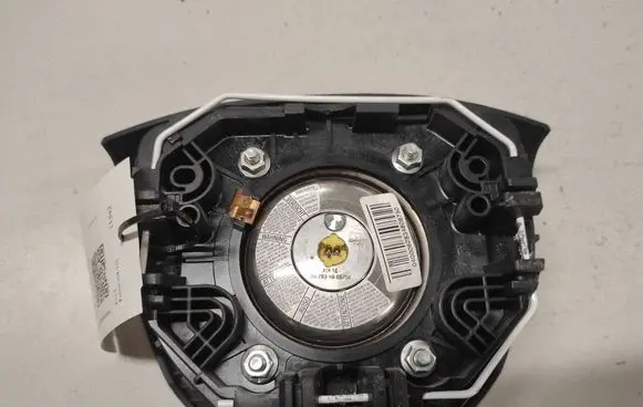 Ford Focus Steering wheel airbag 4M51A042B85CE 4M51A042B85CE3ZHE