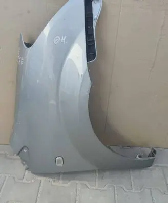 Toyota Corolla Verso E121 Fender BLOTNIKCOROLLAVERS