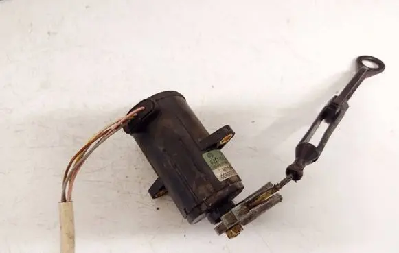 Volkswagen PASSAT B5 Accelerator throttle pedal 0281002286 028907475AJ