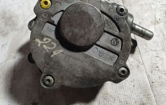 Mercedes-Benz S W221 Vacuum pump A6422300165