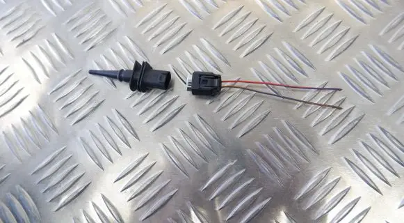 BMW 7 F01 F02 F03 F04 Outside/exterior temperature sensor 6936953
