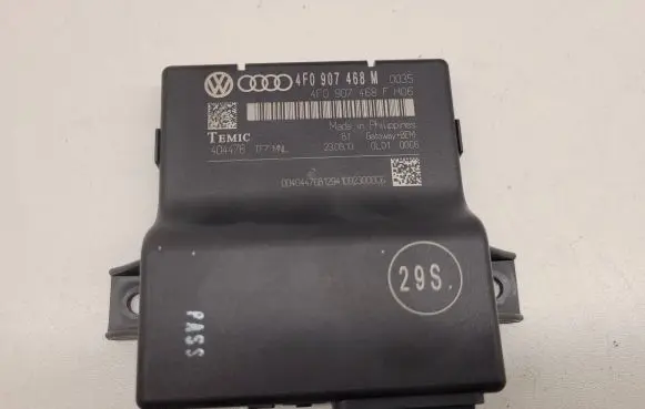 Audi A6 S6 C6 4F Comfort/convenience module 4F0907468M 404476 4F0907468F