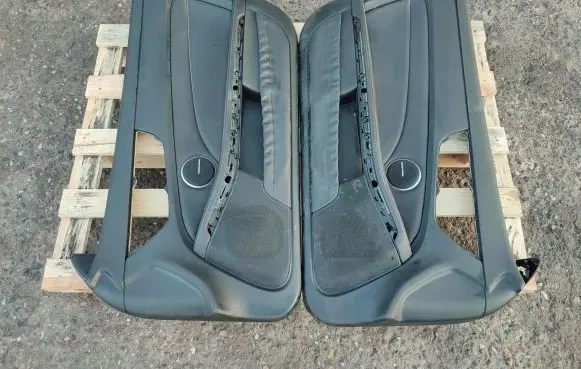Mercedes-Benz SLK R172 Door card panel trim set 