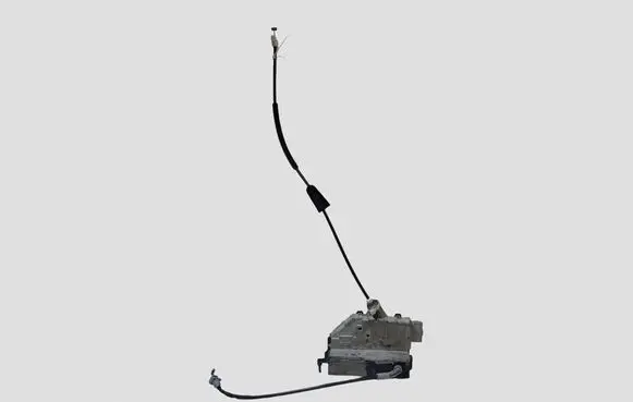 Citroen C4 I Front door lock 81337080