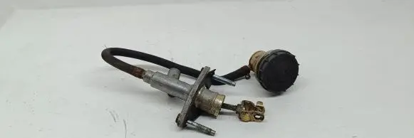 Honda HR-V Master brake cylinder