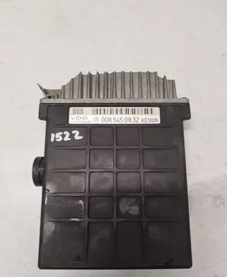 Mercedes-Benz 190 W201 Engine control unit/module 0085450832 KE0026