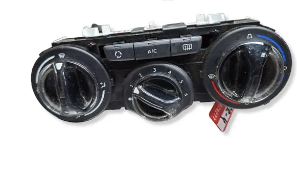 Peugeot 208 I Climate control unit S26279277 E1063071