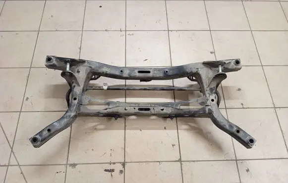 Hyundai Ioniq Rear subframe 