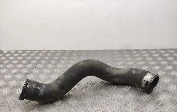 Mercedes-Benz CLA C117 X117 W117 Intercooler hose/pipe A2465281382