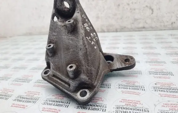 Audi A6 S6 C5 4B Gearbox mounting bracket 8D0399114AC