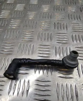 BMW 1 E81 E87 Vacuum line/pipe/hose 6768804301
