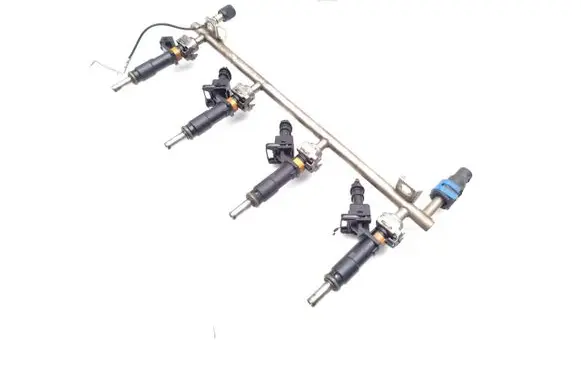 Opel Insignia A Fuel injectors set