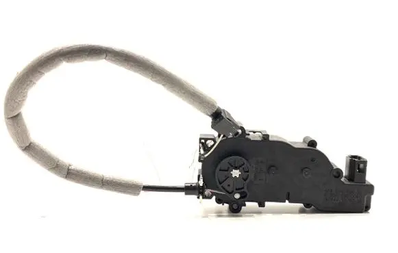 Mercedes-Benz CLS C218 X218 Tailgate boot lock/latch motor A2047500060